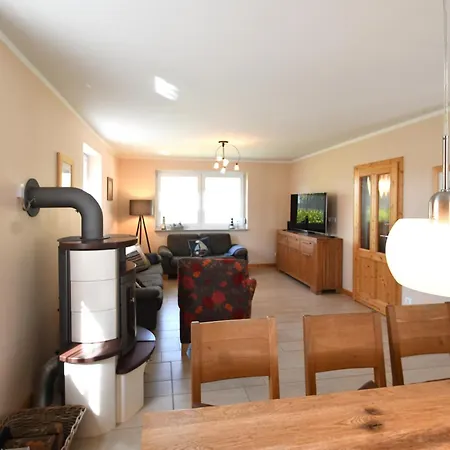 In Strandnähe Mit Kamin Und W-lan Apartment Lobbe